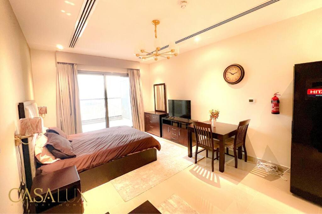 Lovely Big Studio W/ Burj Khalifa View In Downtown Dubai Eksteriør billede